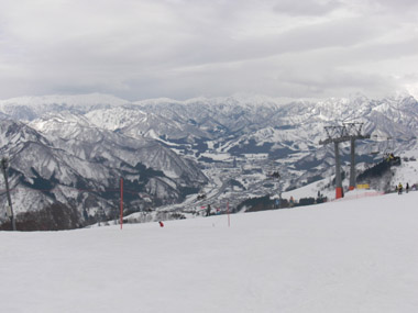 ガーラ湯沢スキー場１ 景色のきれいなゲレンデ