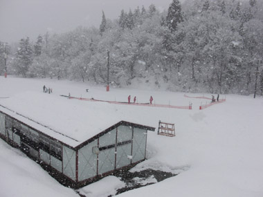 長岡市営スキー場１０ 初心者練習場所 上から